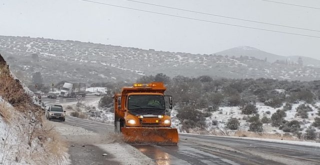 Lista SCT de Baja California para atender cualquier contingencia por pronóstico de nevada. Foto: SCT