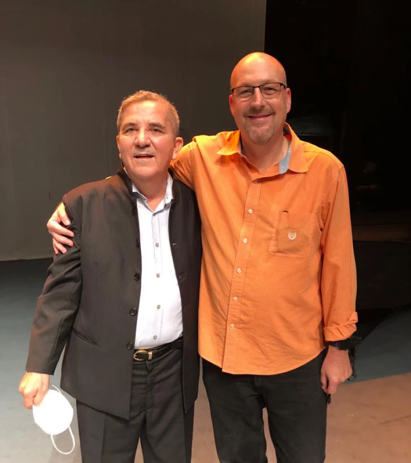 Ángel Norzagaray y Daniel Serrano el 15 de agosto de 20 21 en el CECUT. (Cortesía de Daniel Serrano)