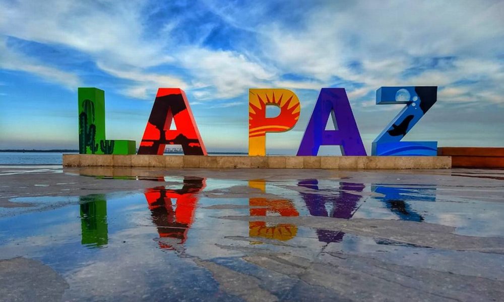 Letras malecón La Paz