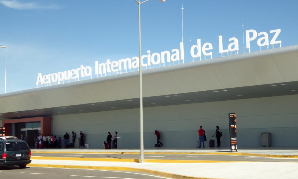 Aeropuerto-Internacional-Manuel-Marquez-de-Leon