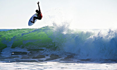 Surf-deporte-playa-turismo-generico-kevin_meza-990x660