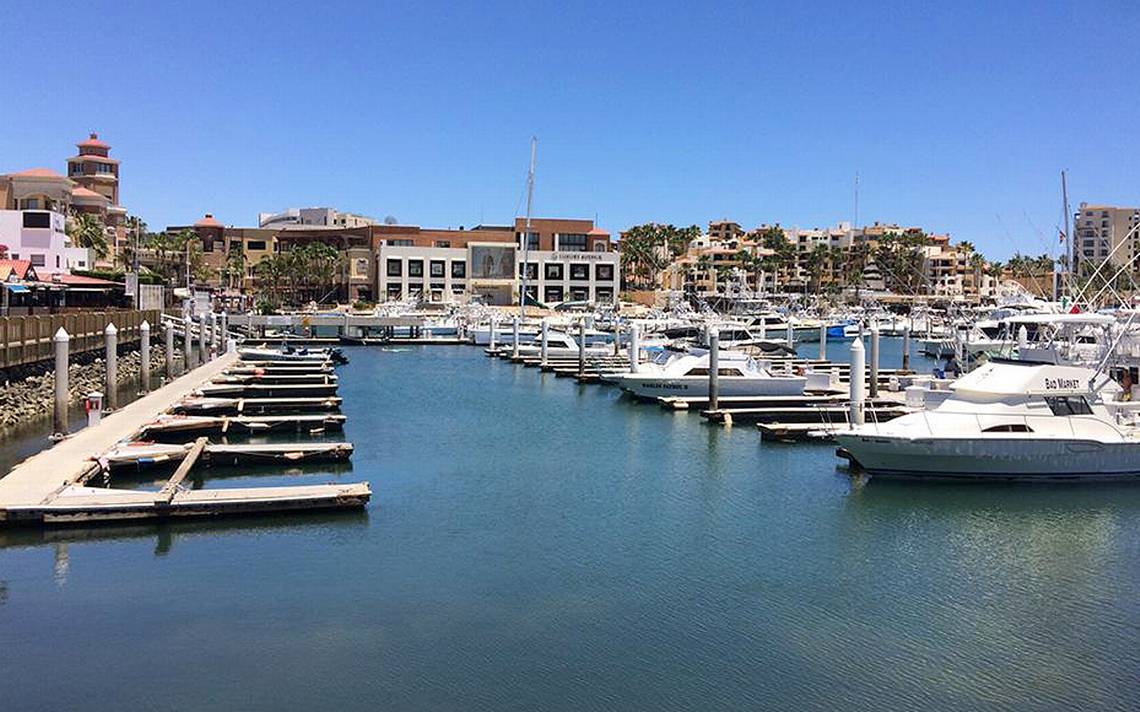 Marina lanchas botes Los Cabos