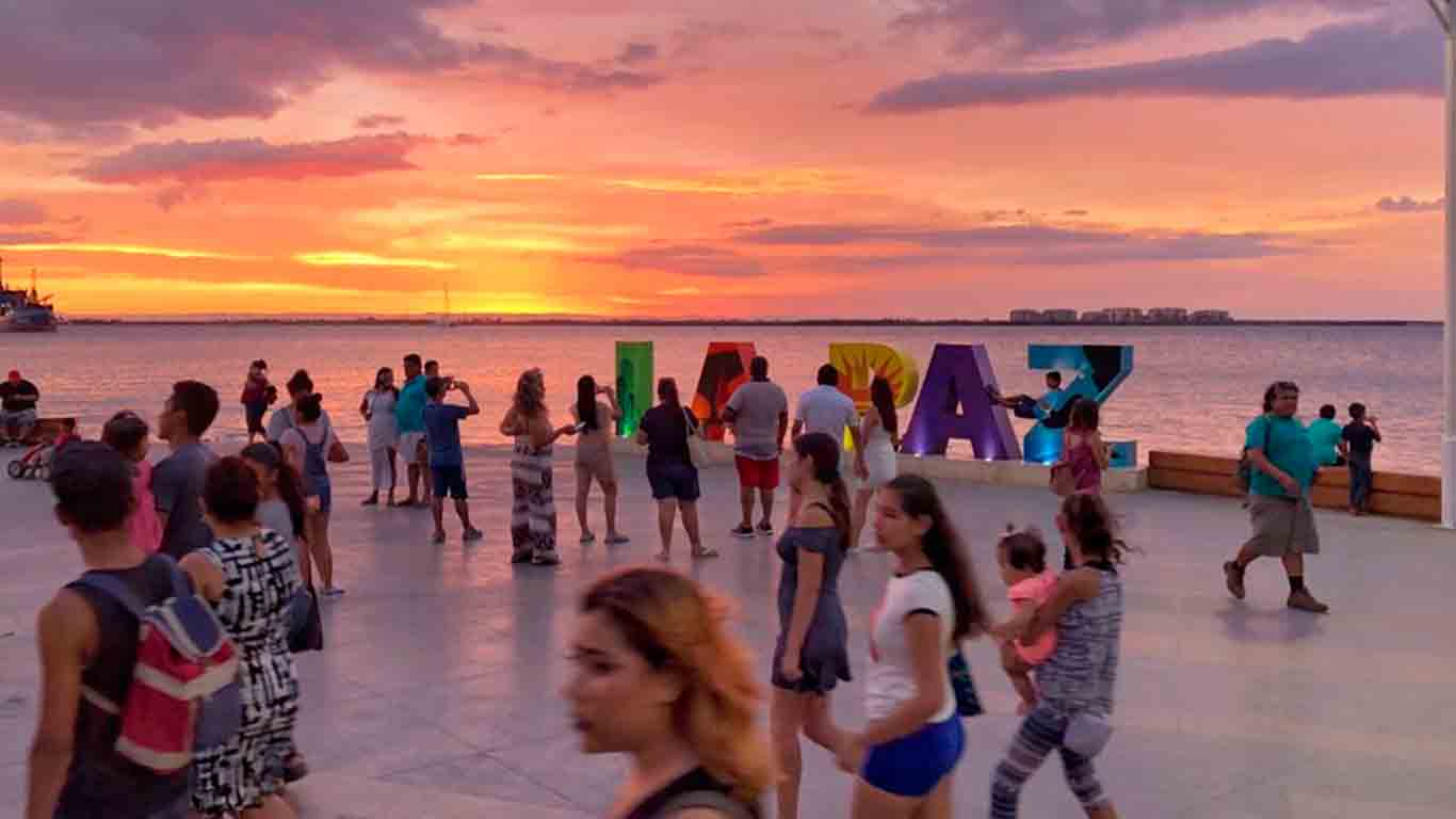 la-paz-letras-atardecer-turismo