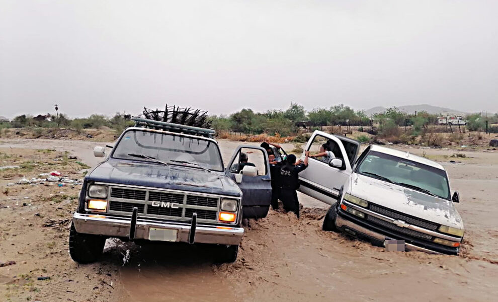 policia-rescate-marquez-de-leon-la-paz-1-990x660