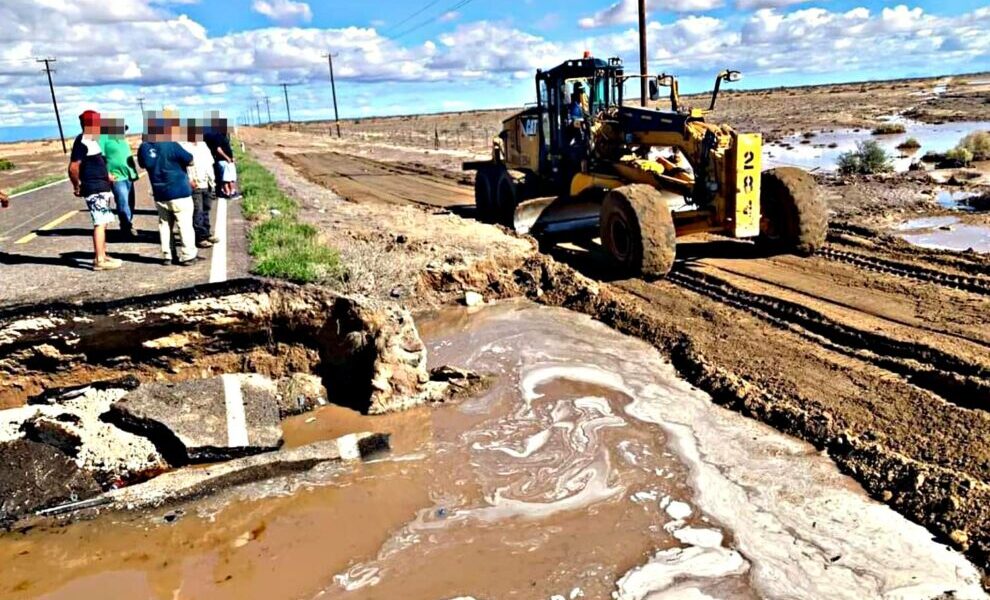 vizcaino-guerrero-negro-huracan-kay-tramo-carretera-afectaciones-muelge-1-990x660