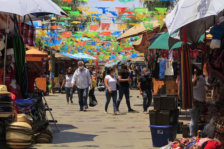 Plaza-Santa-Cecilia