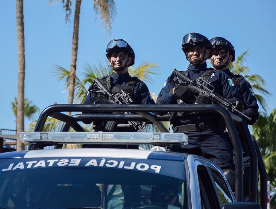 Policías