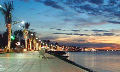 x-malecon-de-la-paz-atardecer