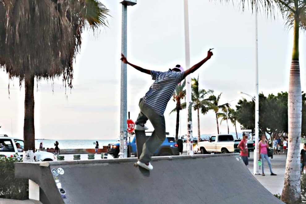 Skate