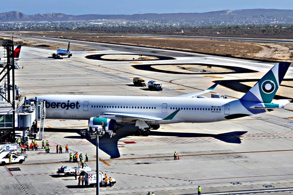 vuelo-iberojet-los-cabos-madrid-espana-primer-vuelo-sin-escalas-990x660